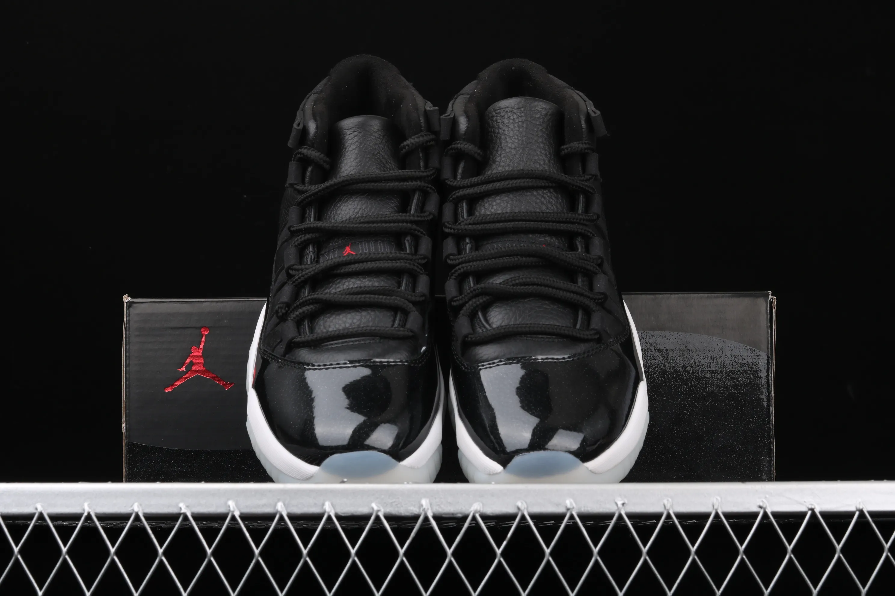 All categories Air Jordan Jordan series basketball shoes Air Jordan 11 Air Jordan 11 "72-10" AJ11 Joe 11 Devil basketball shoes 378037-002 First layer genuine carbon